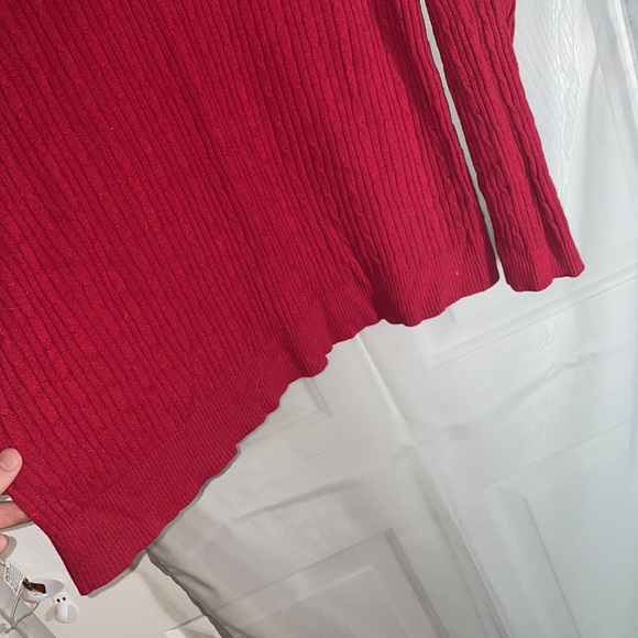 Lane Bryant Women’s Red V-Neck Sweater - Picture 6 of 7